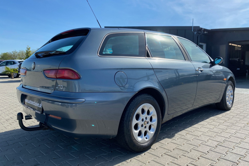 Ponuka vozidiel / Alfa Romeo 156 Sportwagon 1.9 JTD PROGRESSION - video Ponuka vozidiel / Alfa Romeo 156 Sportwagon 1.9 JTD PROGRESSION - video
