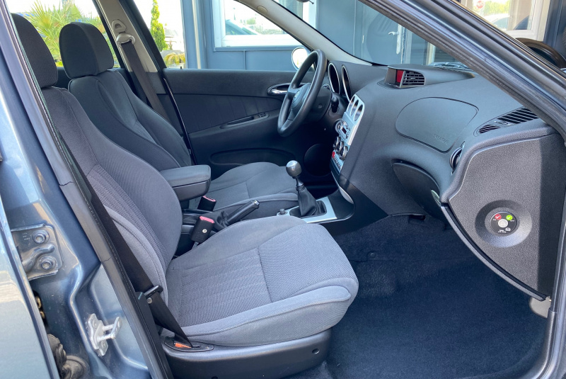 Ponuka vozidiel / Alfa Romeo 156 Sportwagon 1.9 JTD PROGRESSION - video Ponuka vozidiel / Alfa Romeo 156 Sportwagon 1.9 JTD PROGRESSION - video