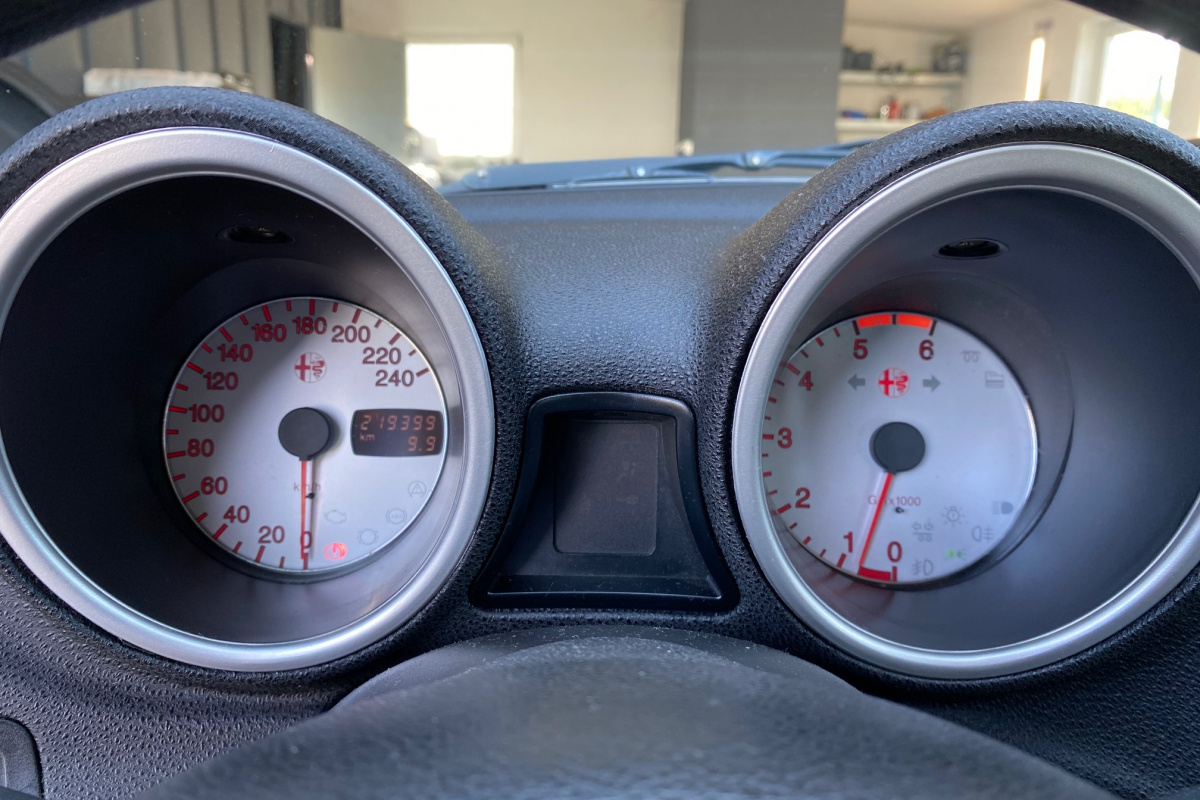 Ponuka vozidiel / Alfa Romeo 156 Sportwagon 1.9 JTD PROGRESSION - video Ponuka vozidiel / Alfa Romeo 156 Sportwagon 1.9 JTD PROGRESSION - video