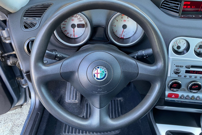 Ponuka vozidiel / Alfa Romeo 156 Sportwagon 1.9 JTD PROGRESSION - video Ponuka vozidiel / Alfa Romeo 156 Sportwagon 1.9 JTD PROGRESSION - video