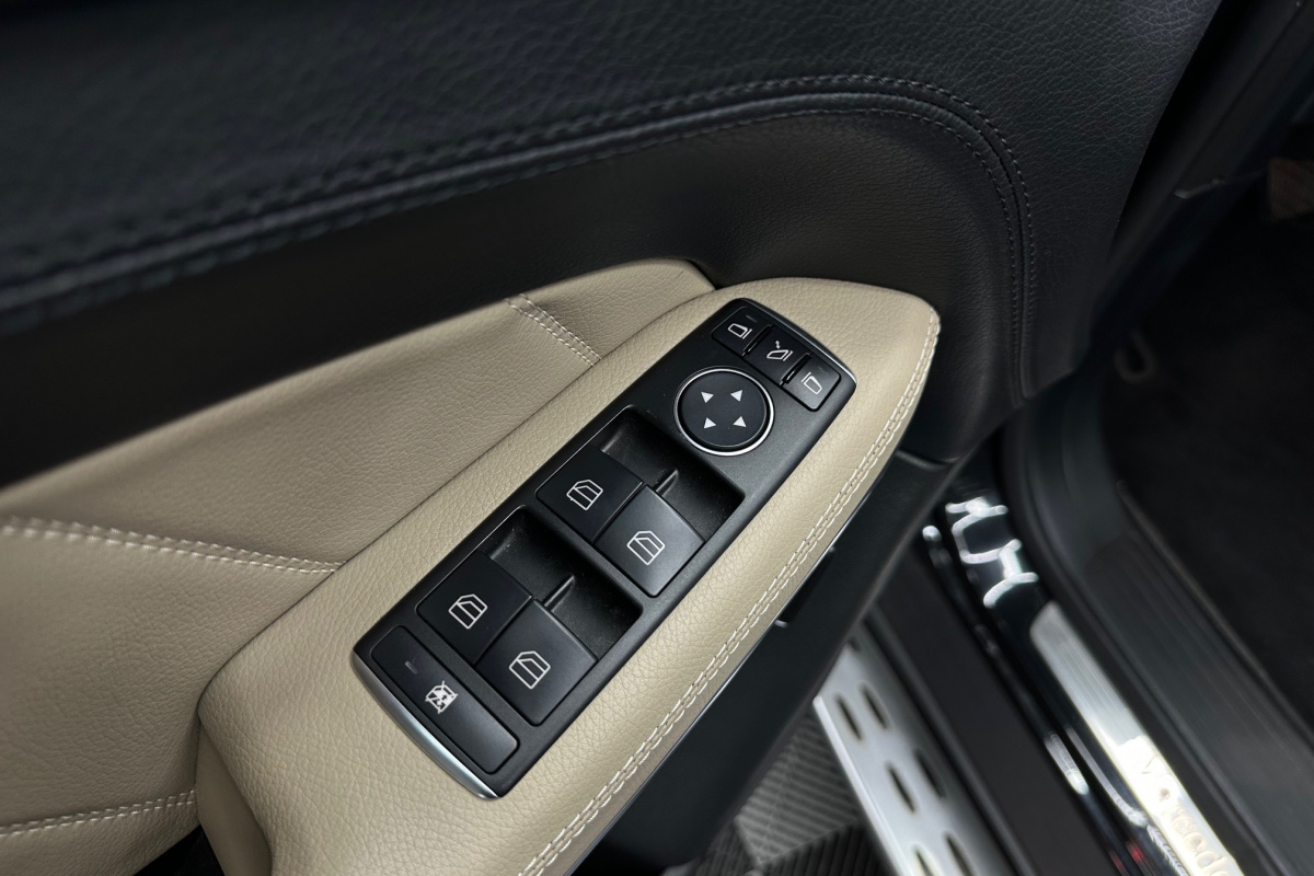 Ponuka vozidiel / Mercedes-Benz GL 350 CDI BlueTEC 4MATIC - video Ponuka vozidiel / Mercedes-Benz GL 350 CDI BlueTEC 4MATIC - video