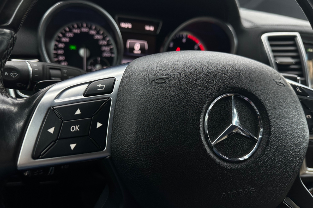 Ponuka vozidiel / Mercedes-Benz GL 350 CDI BlueTEC 4MATIC - video Ponuka vozidiel / Mercedes-Benz GL 350 CDI BlueTEC 4MATIC - video