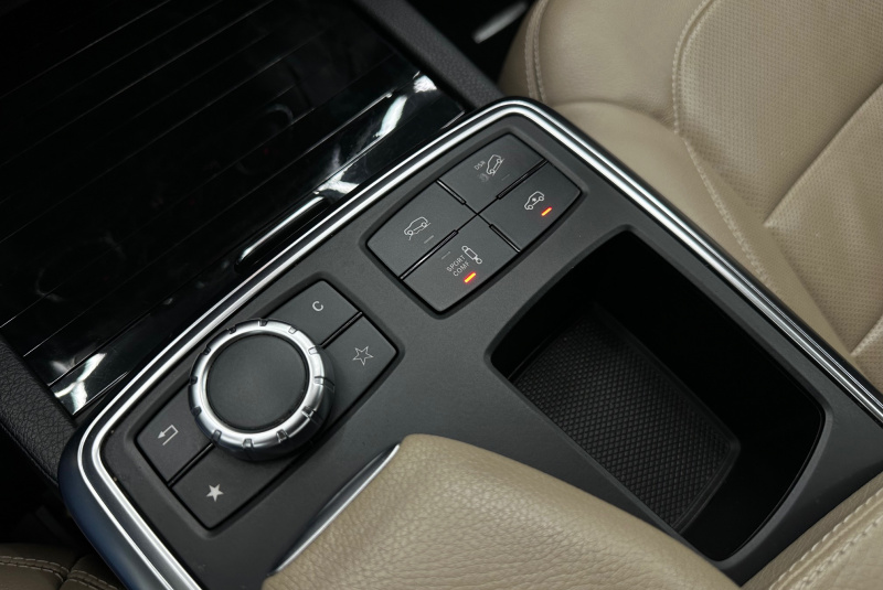 Ponuka vozidiel / Mercedes-Benz GL 350 CDI BlueTEC 4MATIC - video Ponuka vozidiel / Mercedes-Benz GL 350 CDI BlueTEC 4MATIC - video