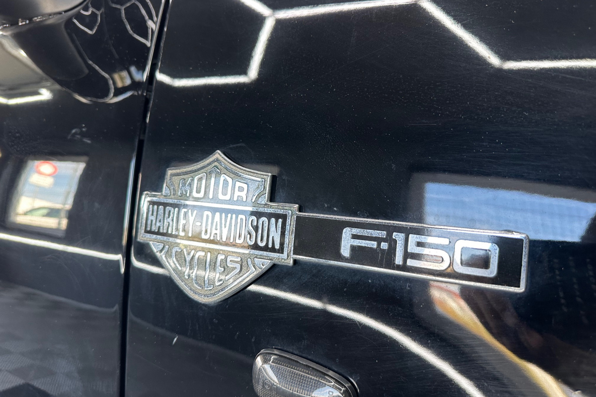 Ponuka vozidiel / Ford F-150 5.5 HARLEY DAVIDSON EDICIA - video