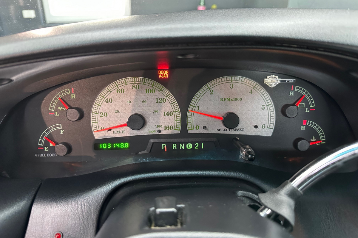 Ponuka vozidiel / Ford F-150 5.5 HARLEY DAVIDSON EDICIA - video