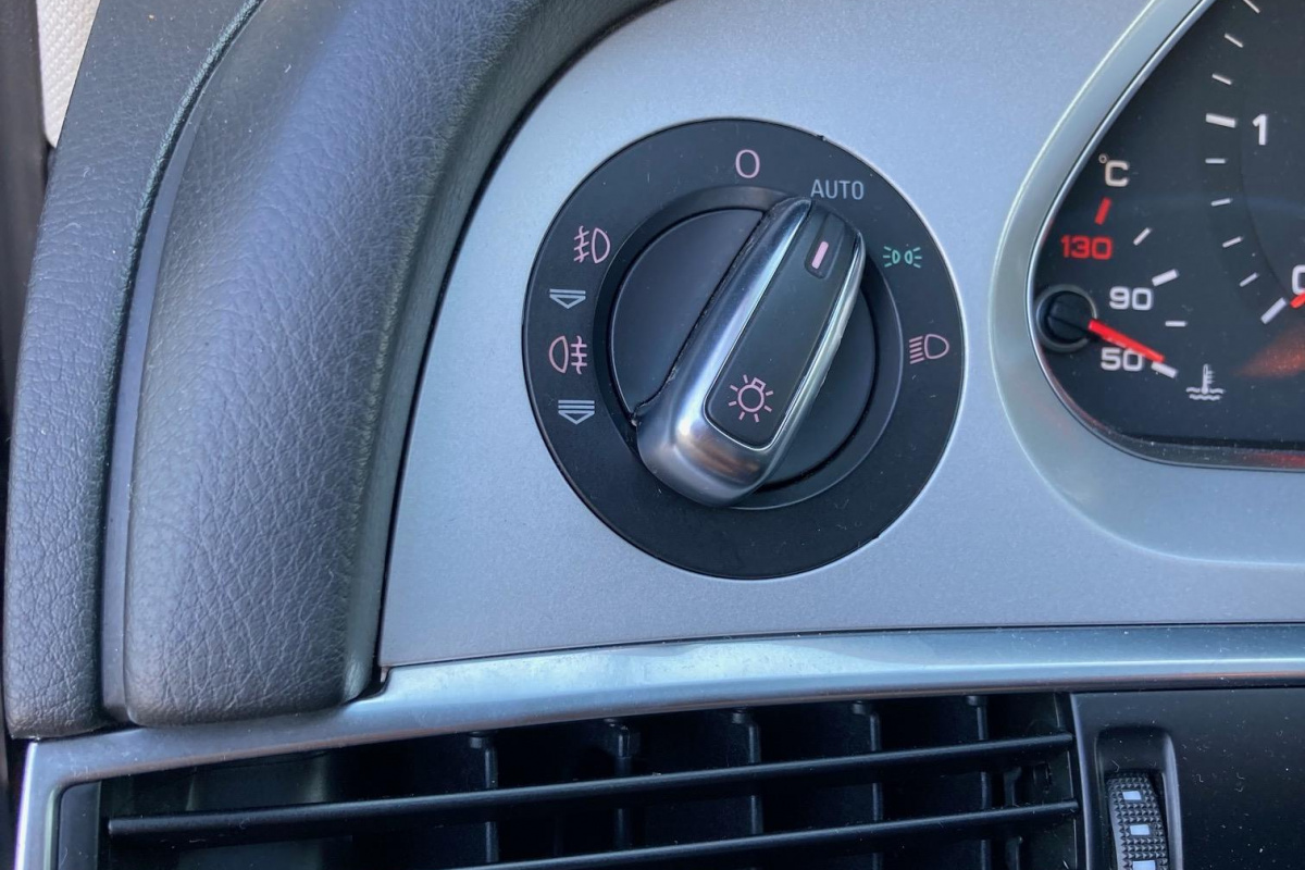 Ponuka vozidiel / Audi A6 Avant 2.7 TDI quattro tiptronic - video