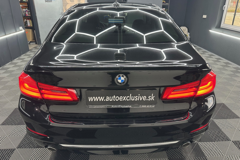  Ponuka vozidiel / BMW Rad 5 520d xDrive A/T - video