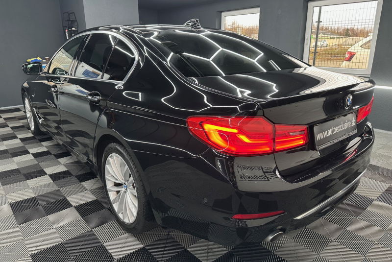  Ponuka vozidiel / BMW Rad 5 520d xDrive A/T - video