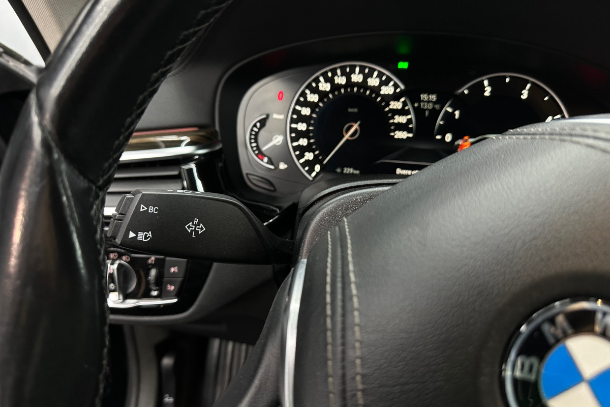 Ponuka vozidiel / BMW Rad 5 520d xDrive A/T - video