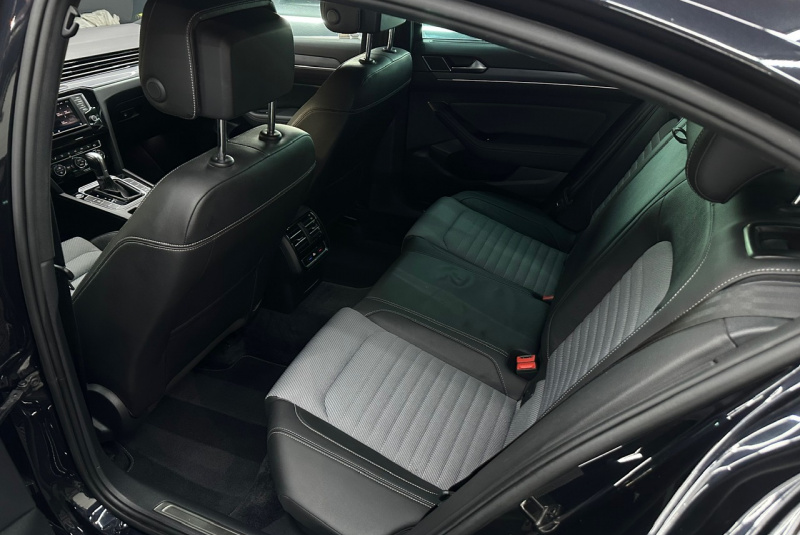 Ponuka vozidiel / Volkswagen Passat 2.0 TDI BMT R-Line Highline DSG - video Ponuka vozidiel / Volkswagen Passat 2.0 TDI BMT R-Line Highline DSG - video