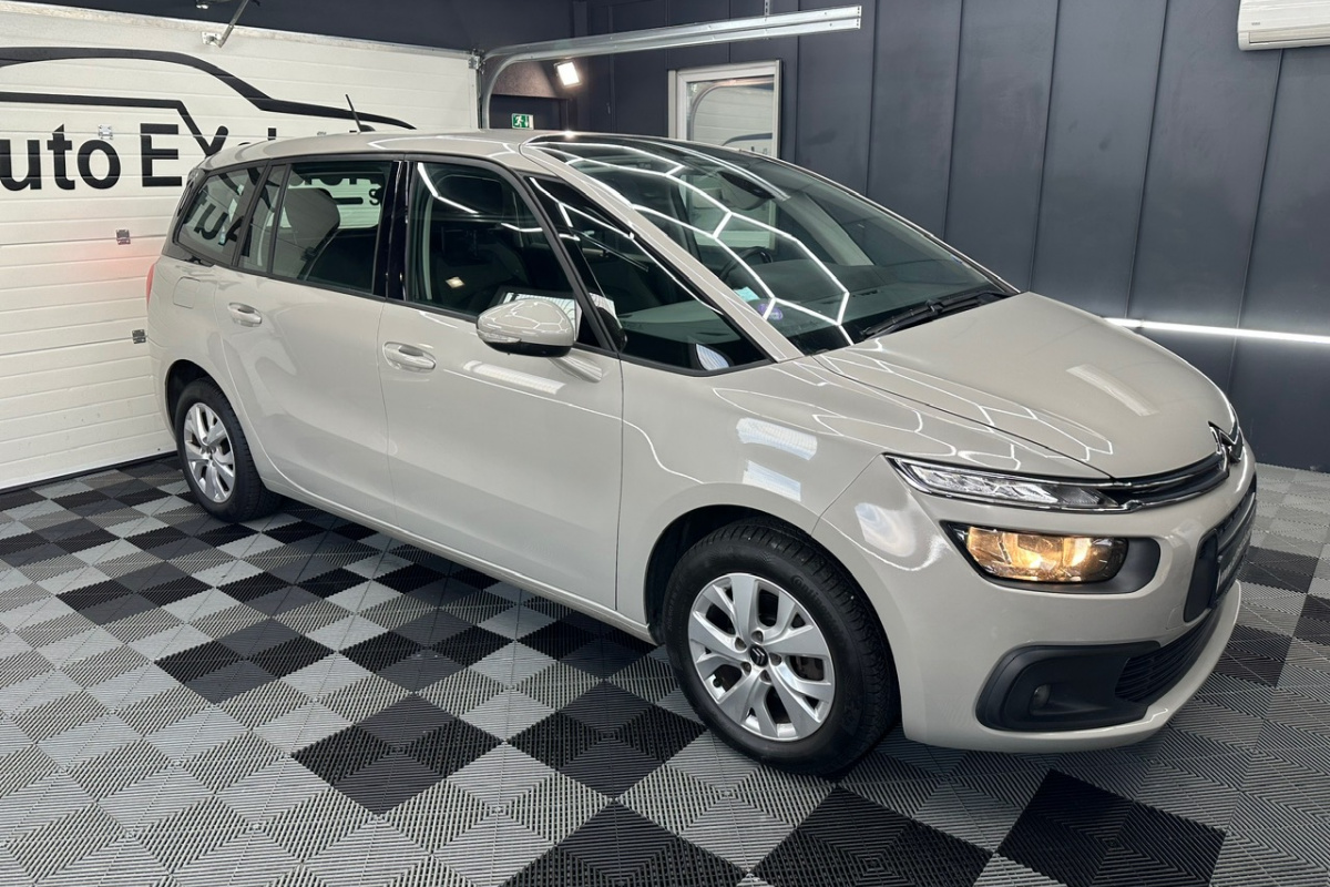 Ponuka vozidiel / Citroën C4 Grand Spacetourer PureTech 130 Feel A/T - video