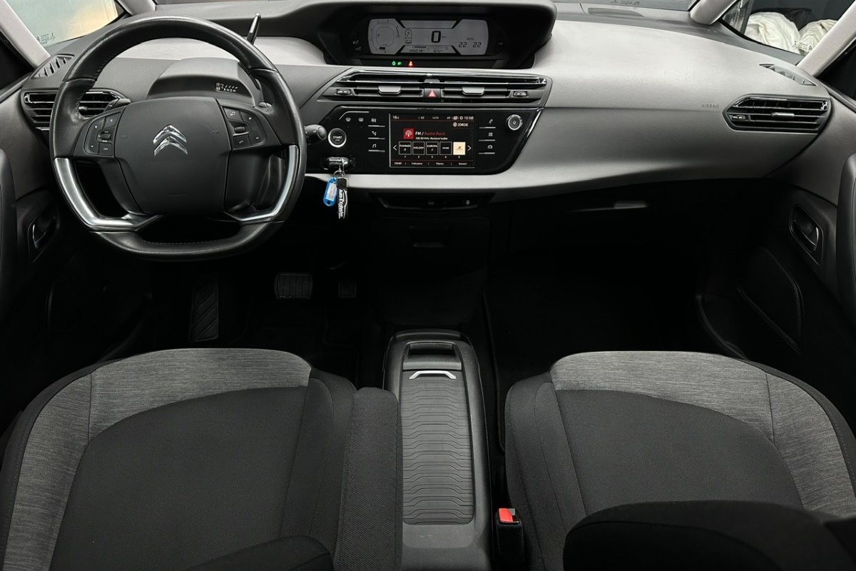 Ponuka vozidiel / Citroën C4 Grand Spacetourer PureTech 130 Feel A/T - video