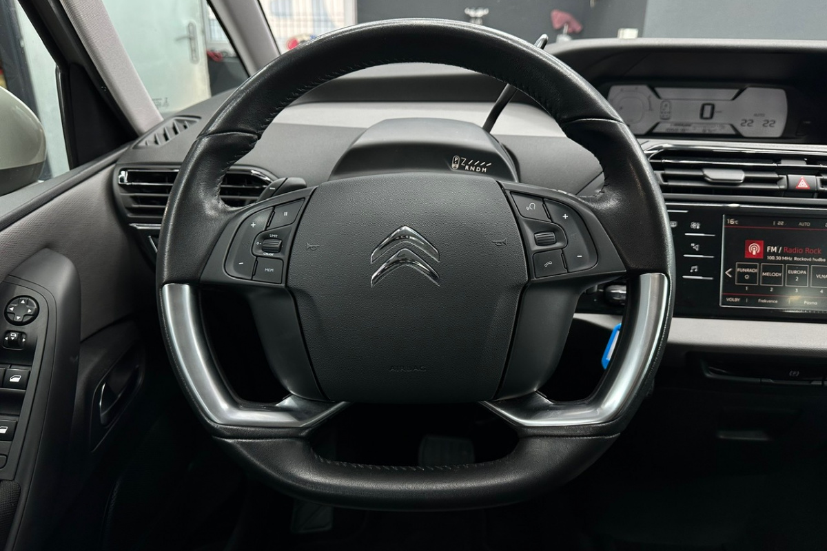 Ponuka vozidiel / Citroën C4 Grand Spacetourer PureTech 130 Feel A/T - video