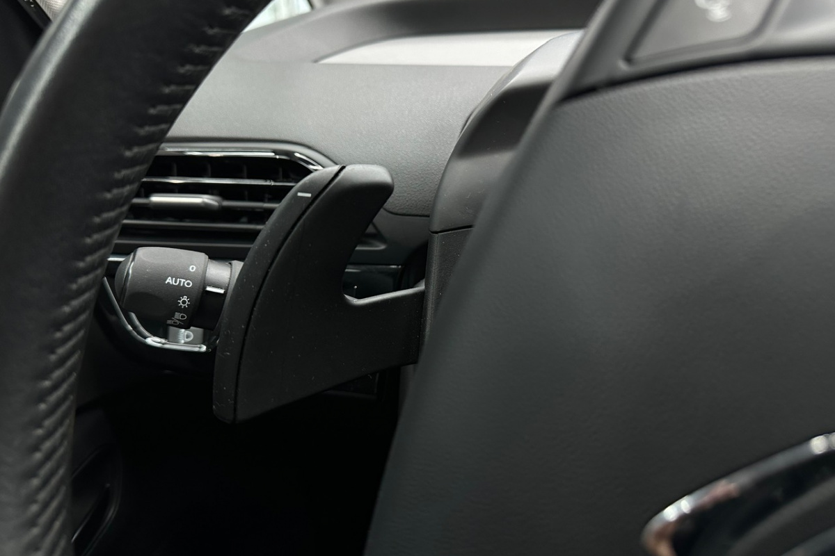 Ponuka vozidiel / Citroën C4 Grand Spacetourer PureTech 130 Feel A/T - video