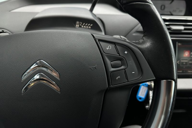  Ponuka vozidiel / Citroën C4 Grand Spacetourer PureTech 130 Feel A/T - video