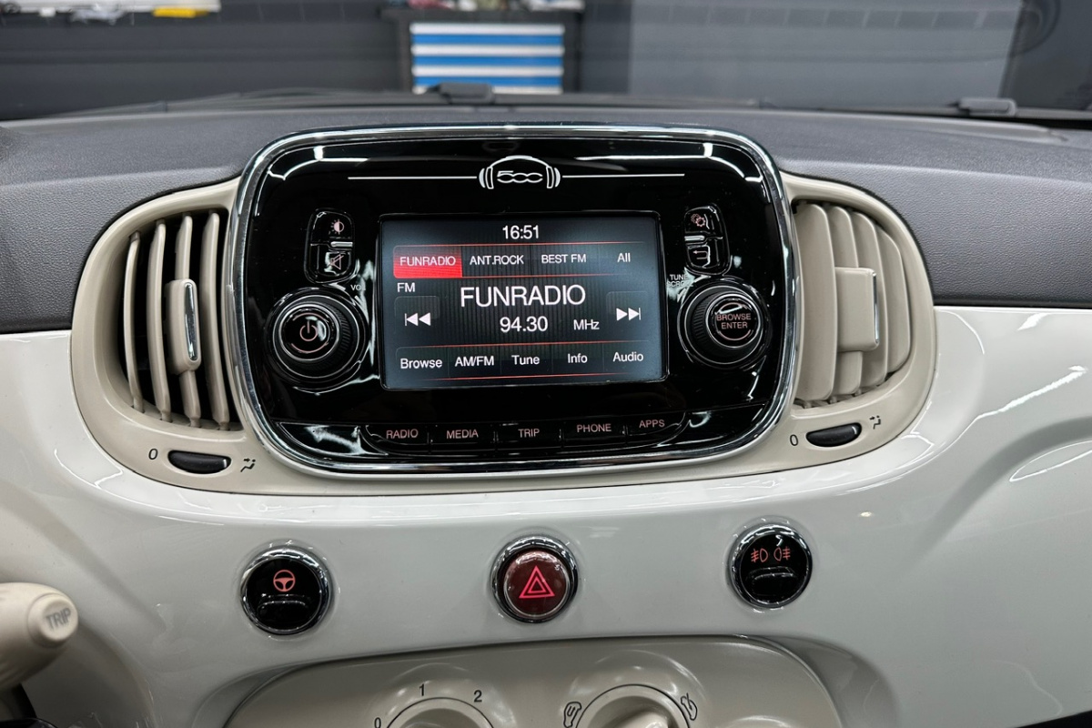 Ponuka vozidiel / Fiat 500 1.2 8v Pop - video