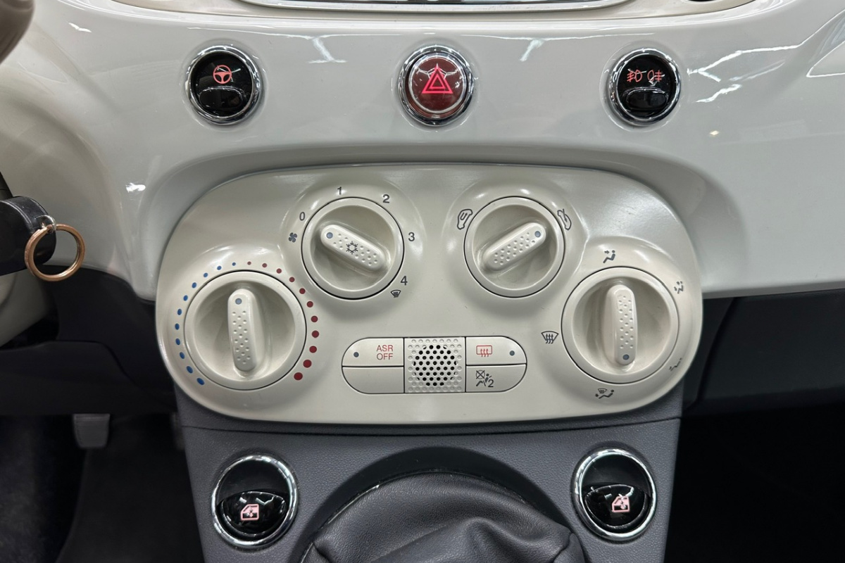 Ponuka vozidiel / Fiat 500 1.2 8v Pop - video