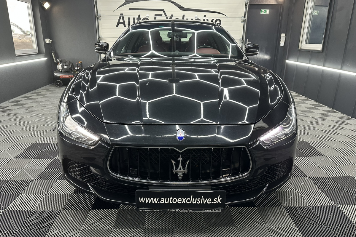 Ponuka vozidiel / Maserati Ghibli 3.0 - video