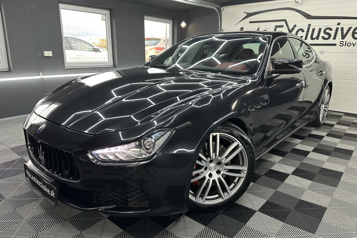 Ponuka vozidiel / Maserati Ghibli 3.0 - video