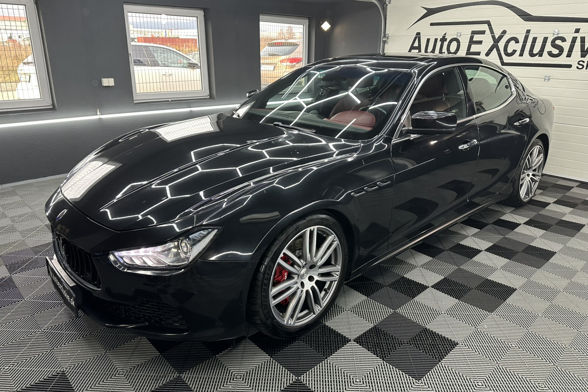 Ponuka vozidiel / Maserati Ghibli 3.0 - video