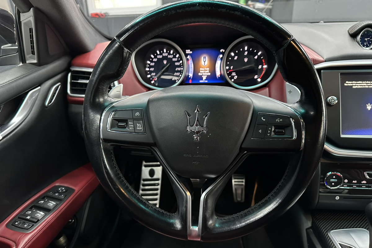 Ponuka vozidiel / Maserati Ghibli 3.0 - video
