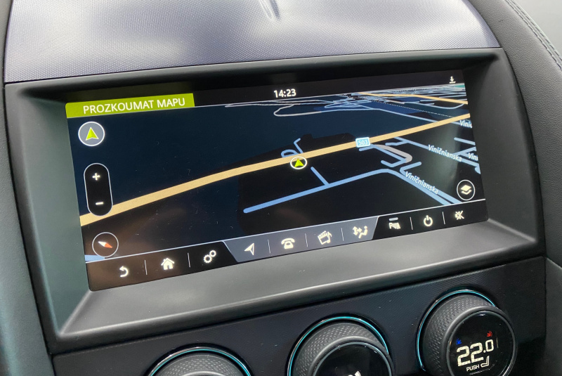  Ponuka vozidiel / Jaguar F-Type Coupe 2.0L I4 R-Dynamic - video