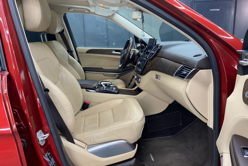  Ponuka vozidiel / Mercedes-Benz GLS 500 4MATIC AMG PACKET A/T - video
