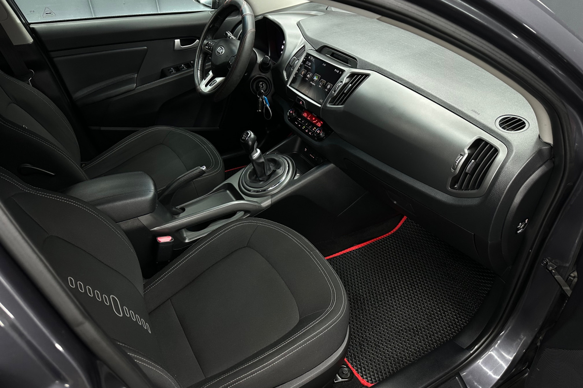 Ponuka vozidiel / Kia Sportage 2.0 CRDi VGT 4WD LX - video