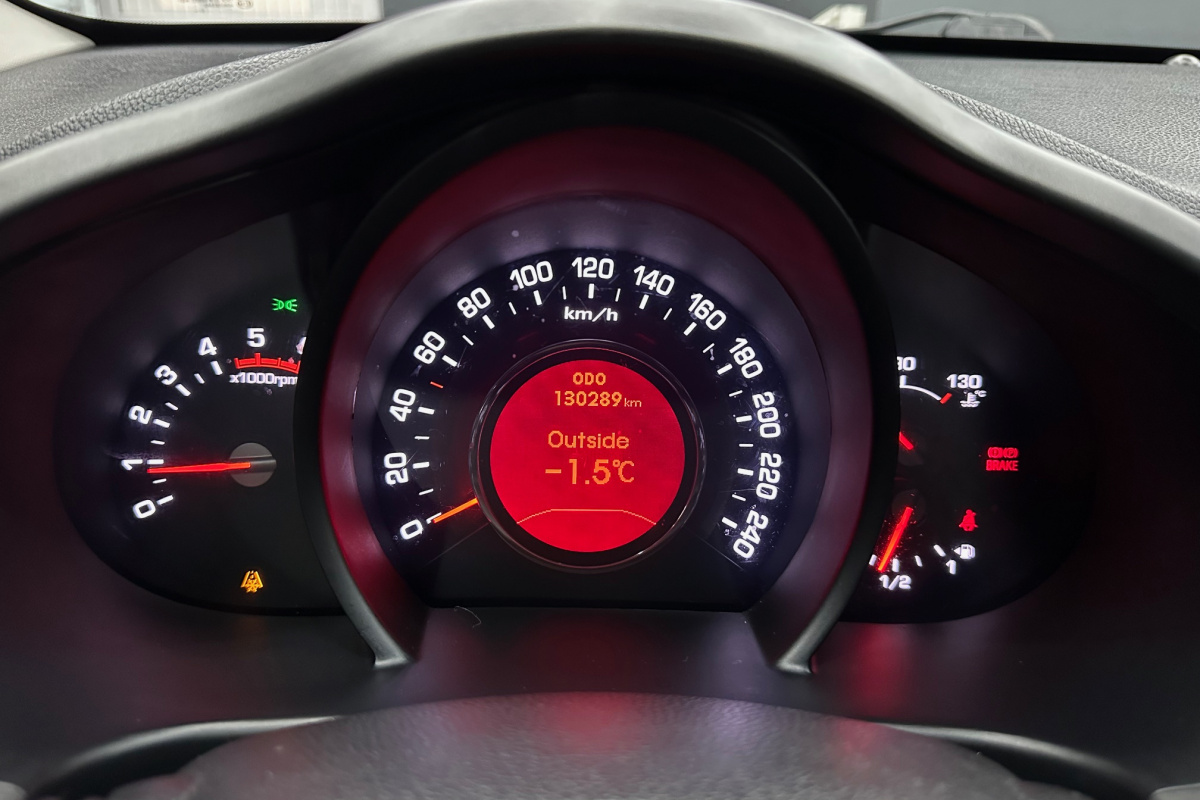 Ponuka vozidiel / Kia Sportage 2.0 CRDi VGT 4WD LX - video