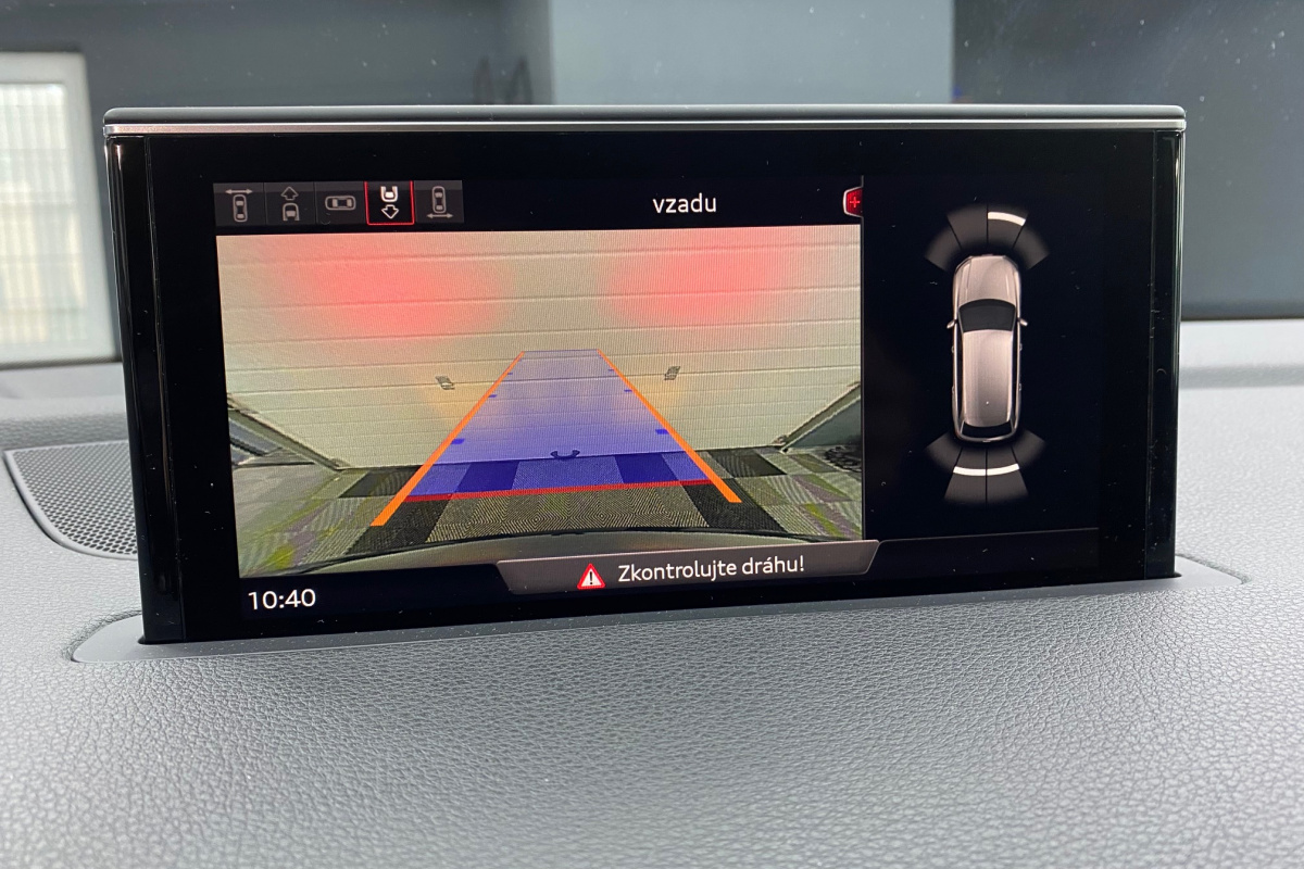 Ponuka vozidiel / Audi Q7 3.0 TDI 272k quattro tiptronic 8-st. - video Ponuka vozidiel / Audi Q7 3.0 TDI 272k quattro tiptronic 8-st. - video