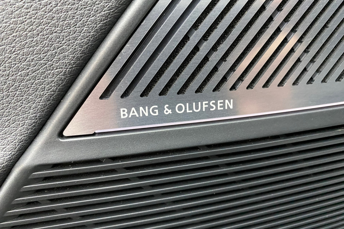 Ponuka vozidiel / Audi Q7 3.0 TDI 272k quattro tiptronic 8-st. - video Ponuka vozidiel / Audi Q7 3.0 TDI 272k quattro tiptronic 8-st. - video