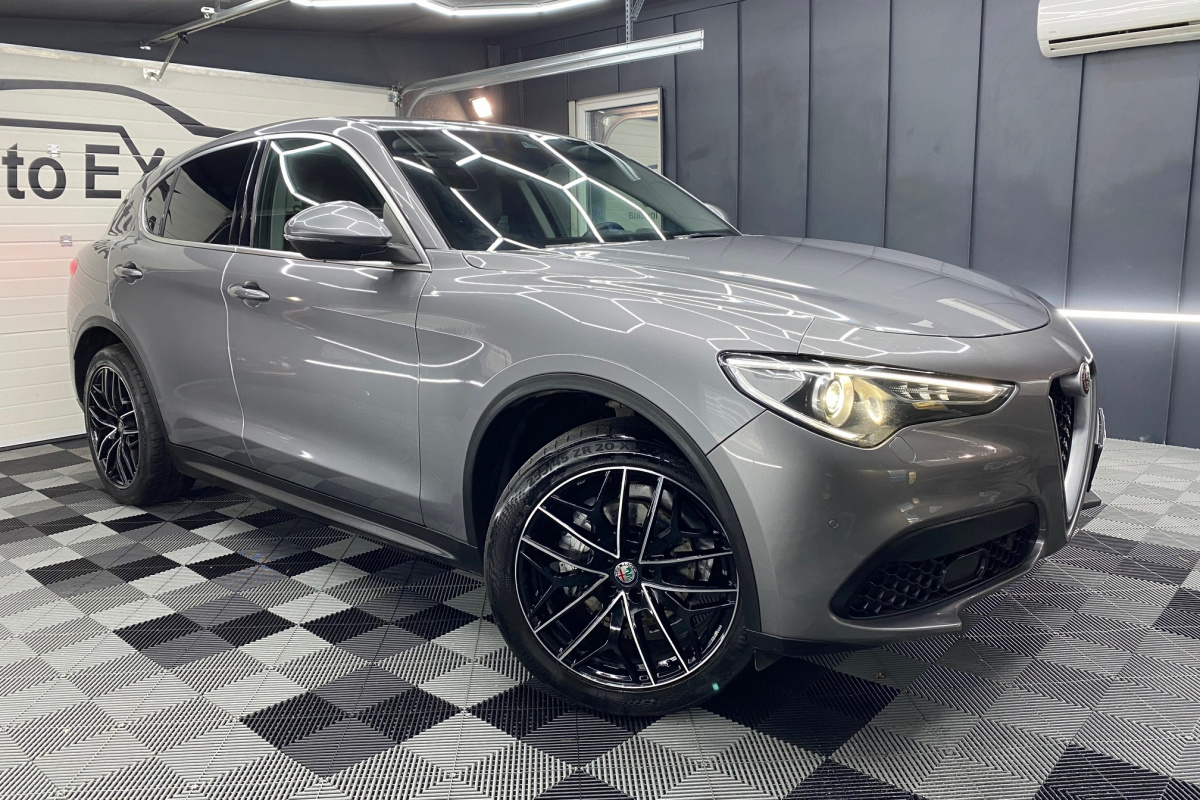 Ponuka vozidiel / Alfa Romeo Stelvio 2.0 GME Super AWD A/T - video