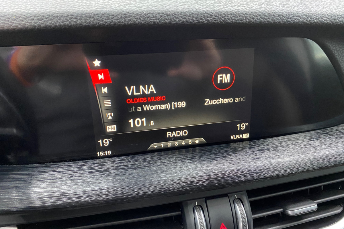 Ponuka vozidiel / Alfa Romeo Stelvio 2.0 GME Super AWD A/T - video