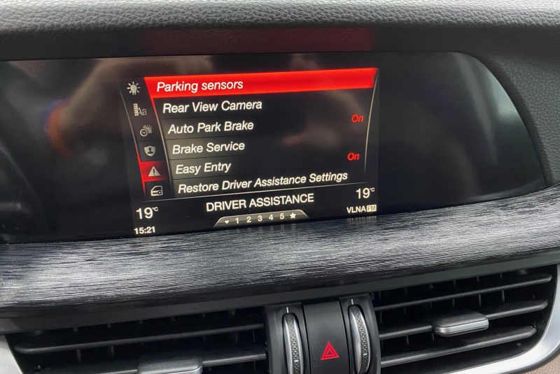  Ponuka vozidiel / Alfa Romeo Stelvio 2.0 GME Super AWD A/T - video