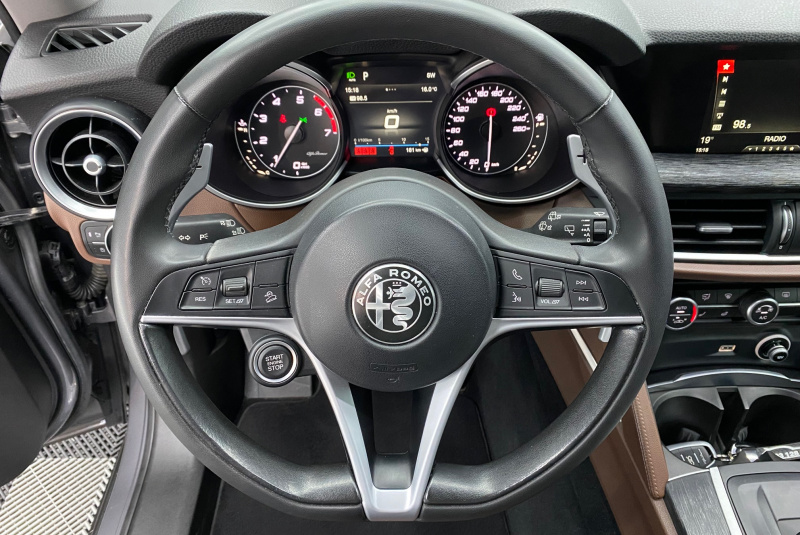  Ponuka vozidiel / Alfa Romeo Stelvio 2.0 GME Super AWD A/T - video
