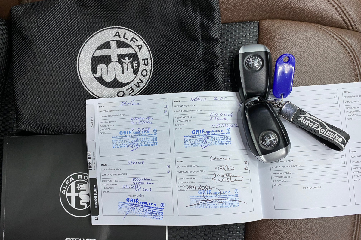 Ponuka vozidiel / Alfa Romeo Stelvio 2.0 GME Super AWD A/T - video