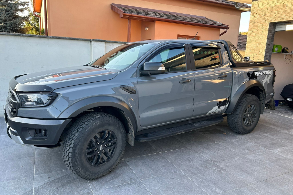 Ponuka vozidiel / Ford Ranger RAPTOR 2.0 TDCI BiTURBO 4x4 - video