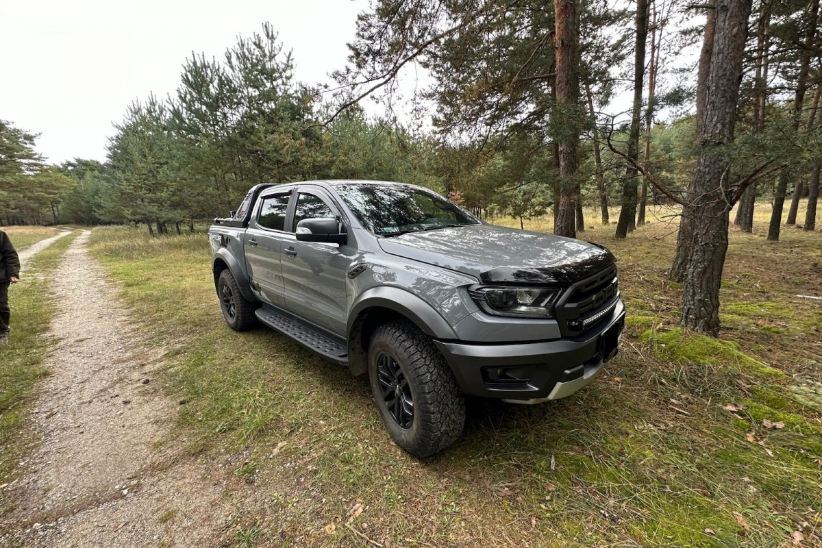 Ponuka vozidiel / Ford Ranger RAPTOR 2.0 TDCI BiTURBO 4x4 - video