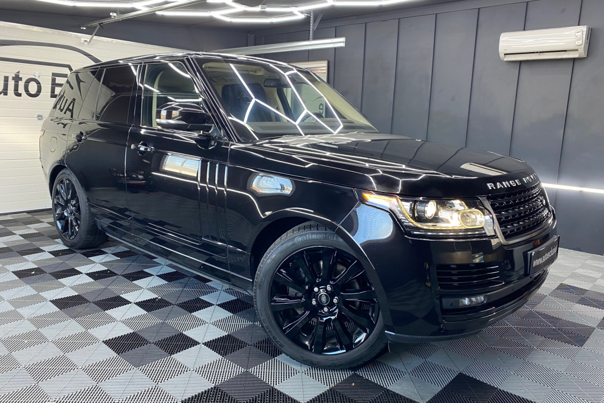 Ponuka vozidiel / Land Rover Range Rover 3.0L TDV6 AB - video