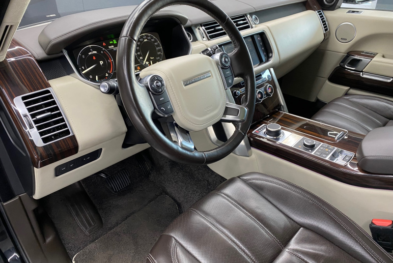  Ponuka vozidiel / Land Rover Range Rover 3.0L TDV6 AB - video