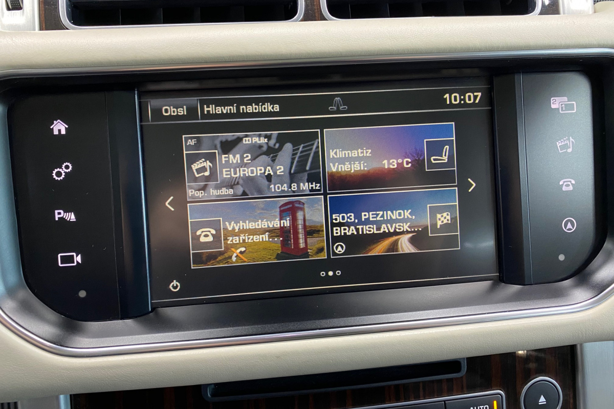 Ponuka vozidiel / Land Rover Range Rover 3.0L TDV6 AB - video