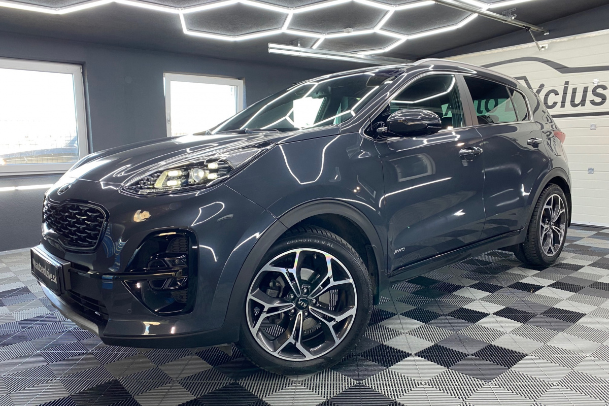Ponuka vozidiel / Kia Sportage 1.6 CRDi mHEV GT-Line A/T - video