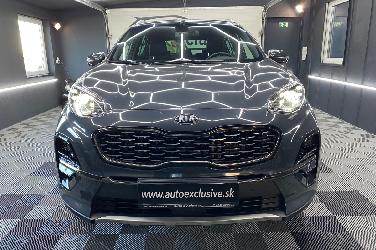 Ponuka vozidiel / Kia Sportage 1.6 CRDi mHEV GT-Line A/T - video