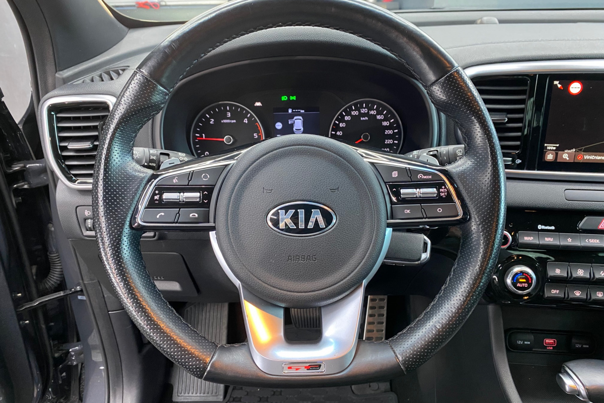 Ponuka vozidiel / Kia Sportage 1.6 CRDi mHEV GT-Line A/T - video