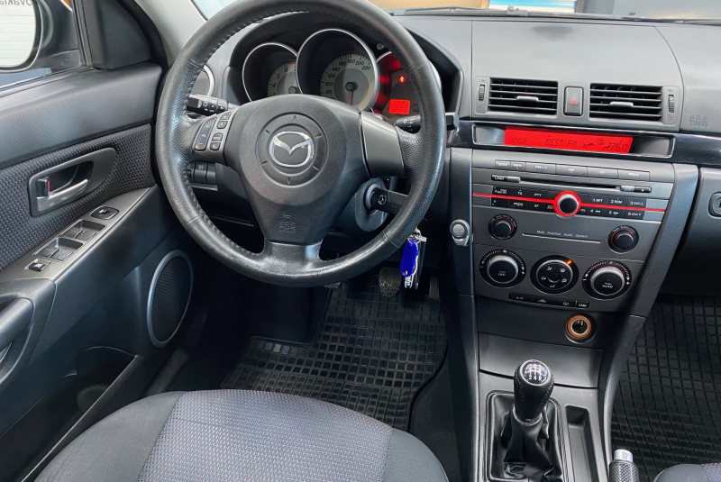  Ponuka vozidiel / Mazda 3 1.6i Comfort - video