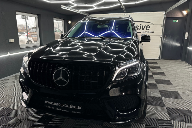  Ponuka vozidiel / Mercedes-Benz GLS 500 4MATIC AMG A/T - video