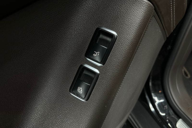 Ponuka vozidiel / Mercedes-Benz GLS 500 4MATIC AMG A/T - video Ponuka vozidiel / Mercedes-Benz GLS 500 4MATIC AMG A/T - video