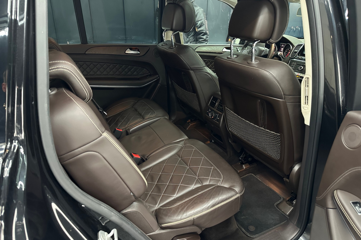 Ponuka vozidiel / Mercedes-Benz GLS 500 4MATIC AMG A/T - video