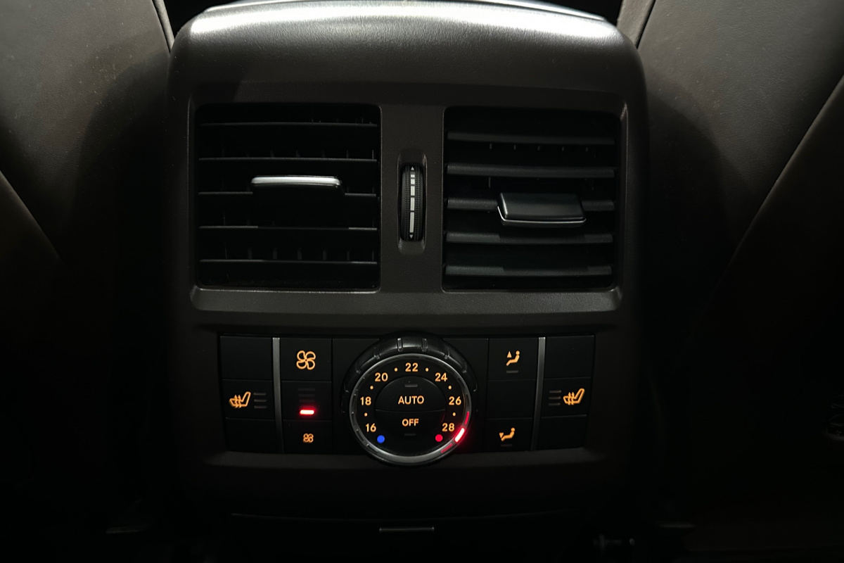 Ponuka vozidiel / Mercedes-Benz GLS 500 4MATIC AMG A/T - video