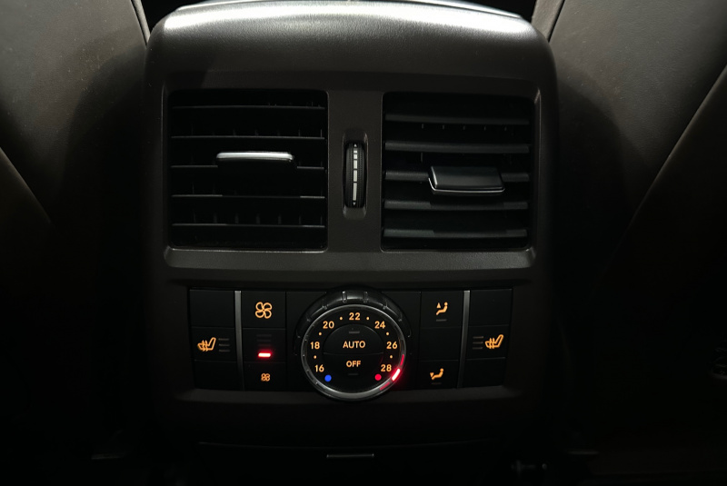  Ponuka vozidiel / Mercedes-Benz GLS 500 4MATIC AMG A/T - video